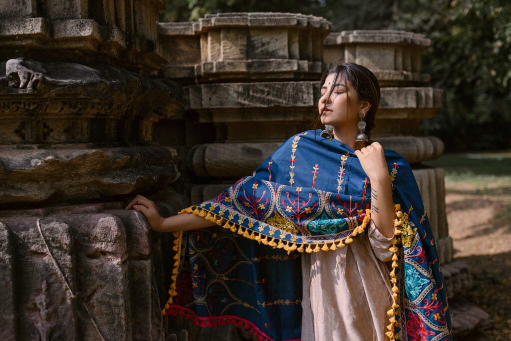 labels khadi shawl collection 1