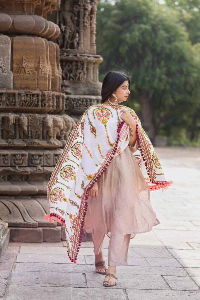 labels khadi shawl collection 8