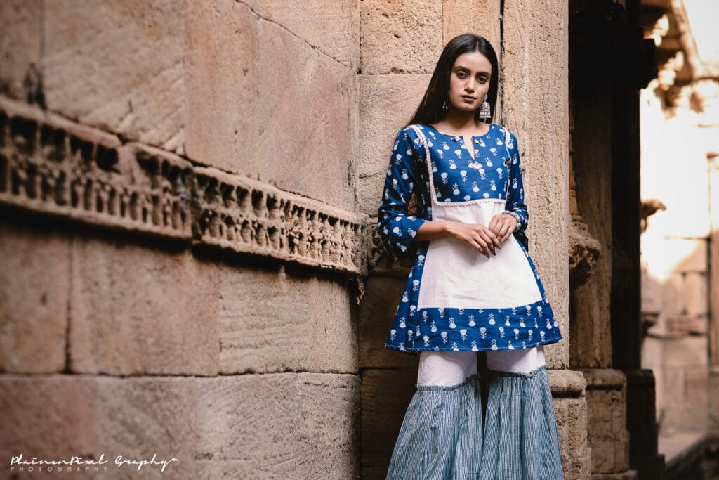 labels sharara collection 4